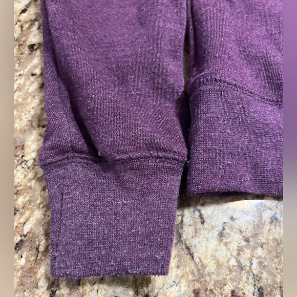 Women’s Purple North Face hoodie - M - Picture 5 of 5